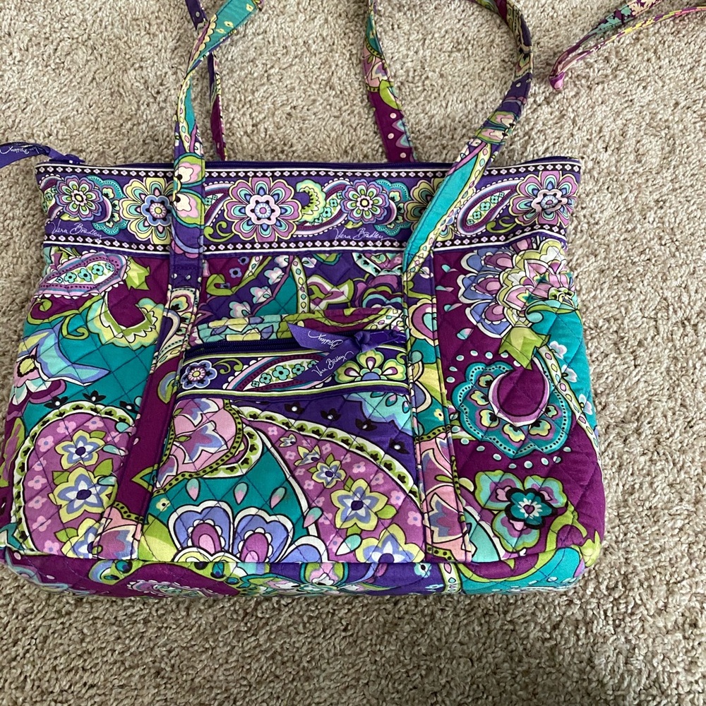 Tote bag